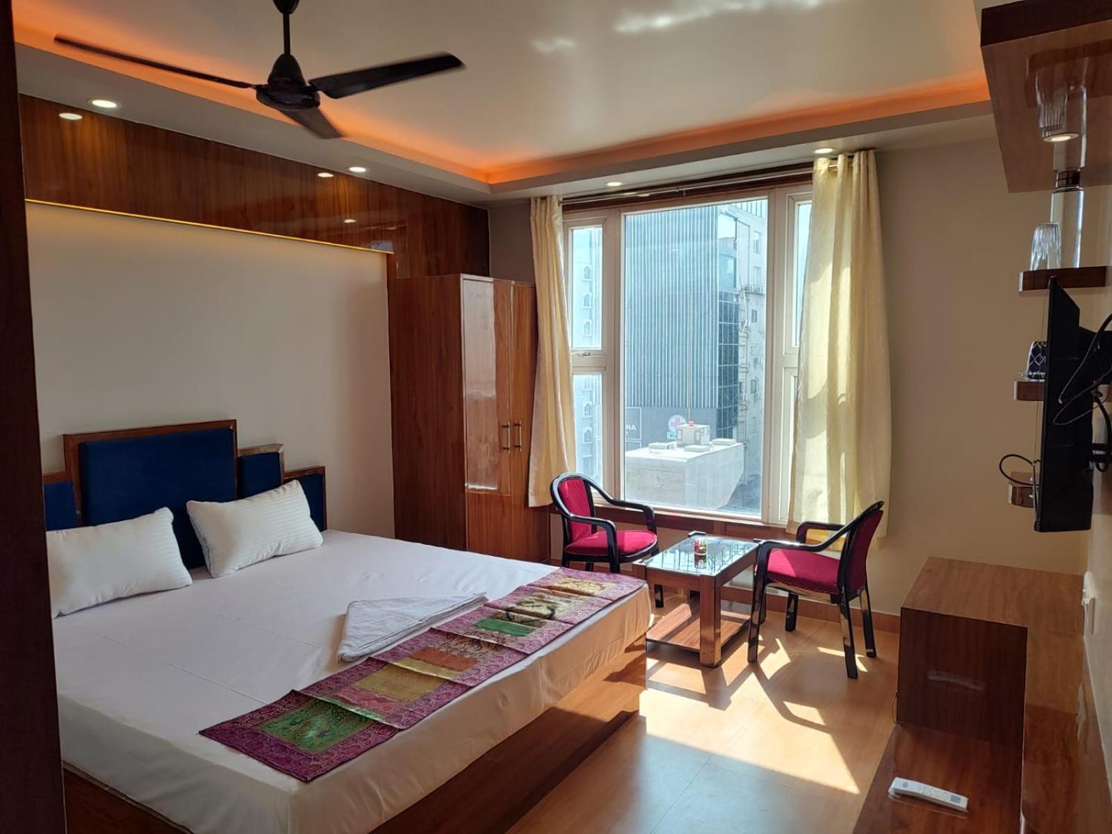 Twelfth 9ight Vip 3* Kolkata